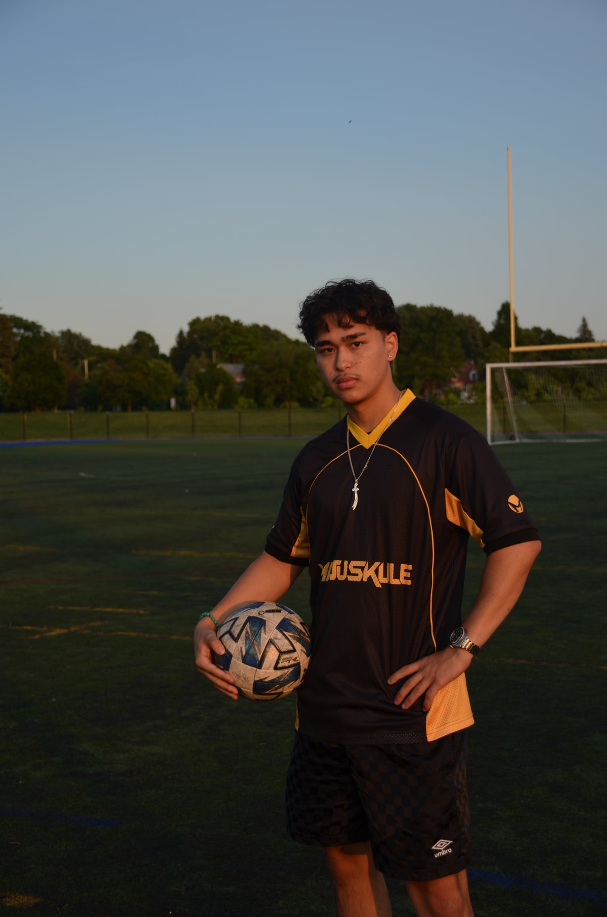 MAJUSKULE JERSEY (YELLOW AND BLACK)